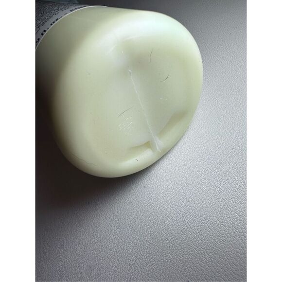 Kiehl's Creme de Corps 250ml - Picture 4 of 4